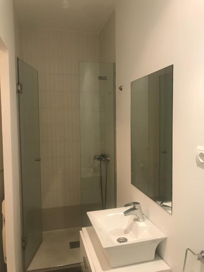 Ferienwohnung Madrid A Metros Del Retiro Exterior foto